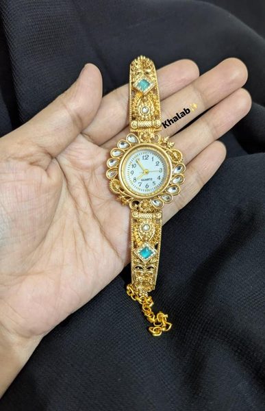 Sky-Blue Bracelet Watch
