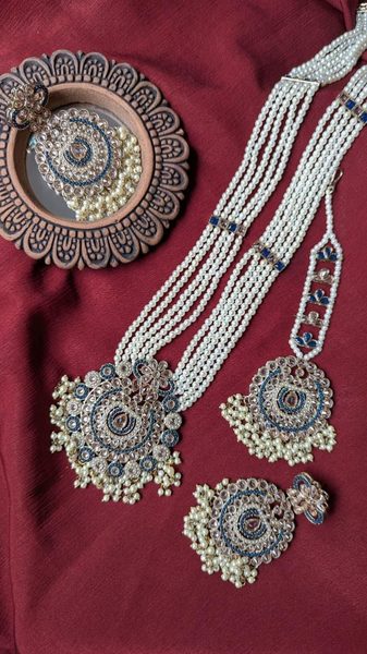 Premium Pakistani Shitahaar with earring and tikli